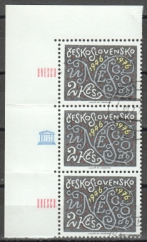 2211 třípáska - svisle ● - 1976